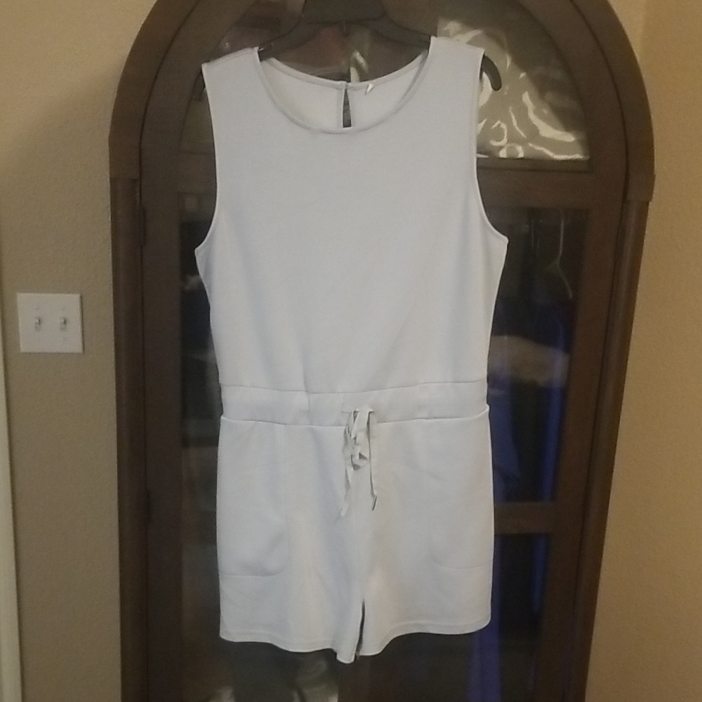 Amazon Ivory Sleeveless Romper